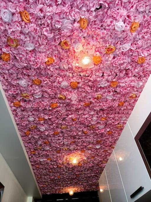 Appartement Balneo Et Sauna Prives The Red Room Mauguio Exterior photo